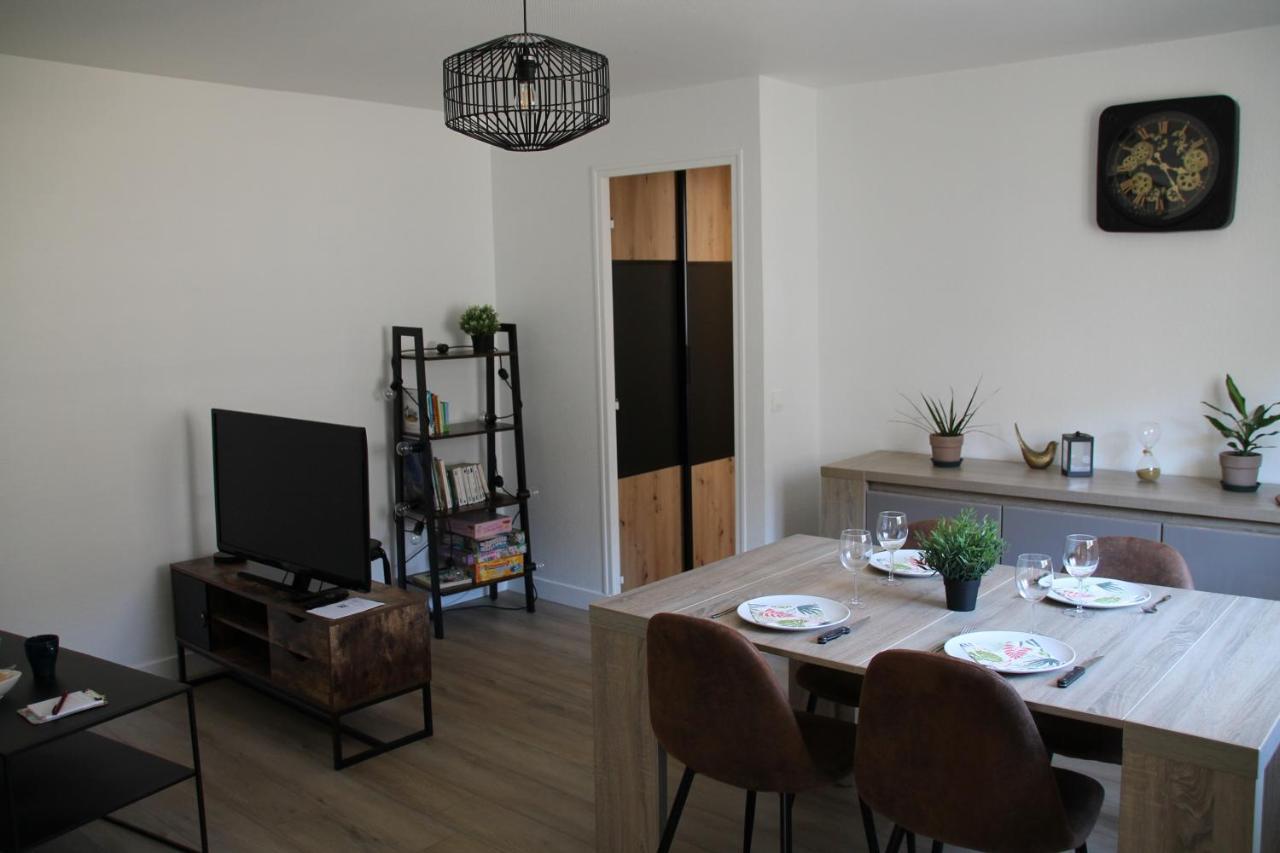 Besancon Appartement T2 Sur Cour Interieure Proximite Gare ภายนอก รูปภาพ